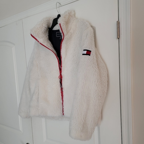 🇺🇲 Tommy Hilfiger fleece zip up jacket with contrast red zipper and flag logo - Picture 8 of 14